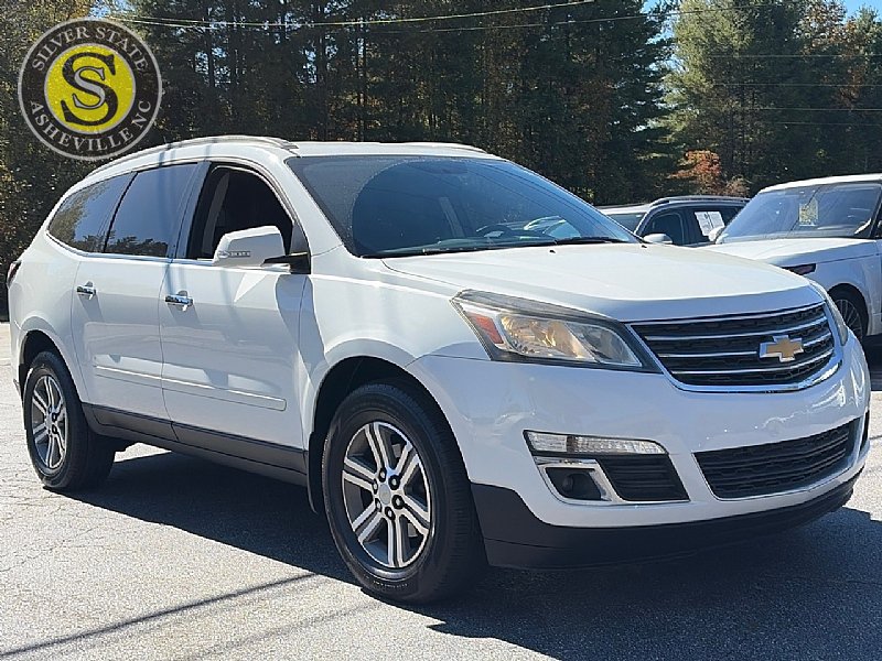 Used 2017 Chevrolet Traverse LT FWD image 8
