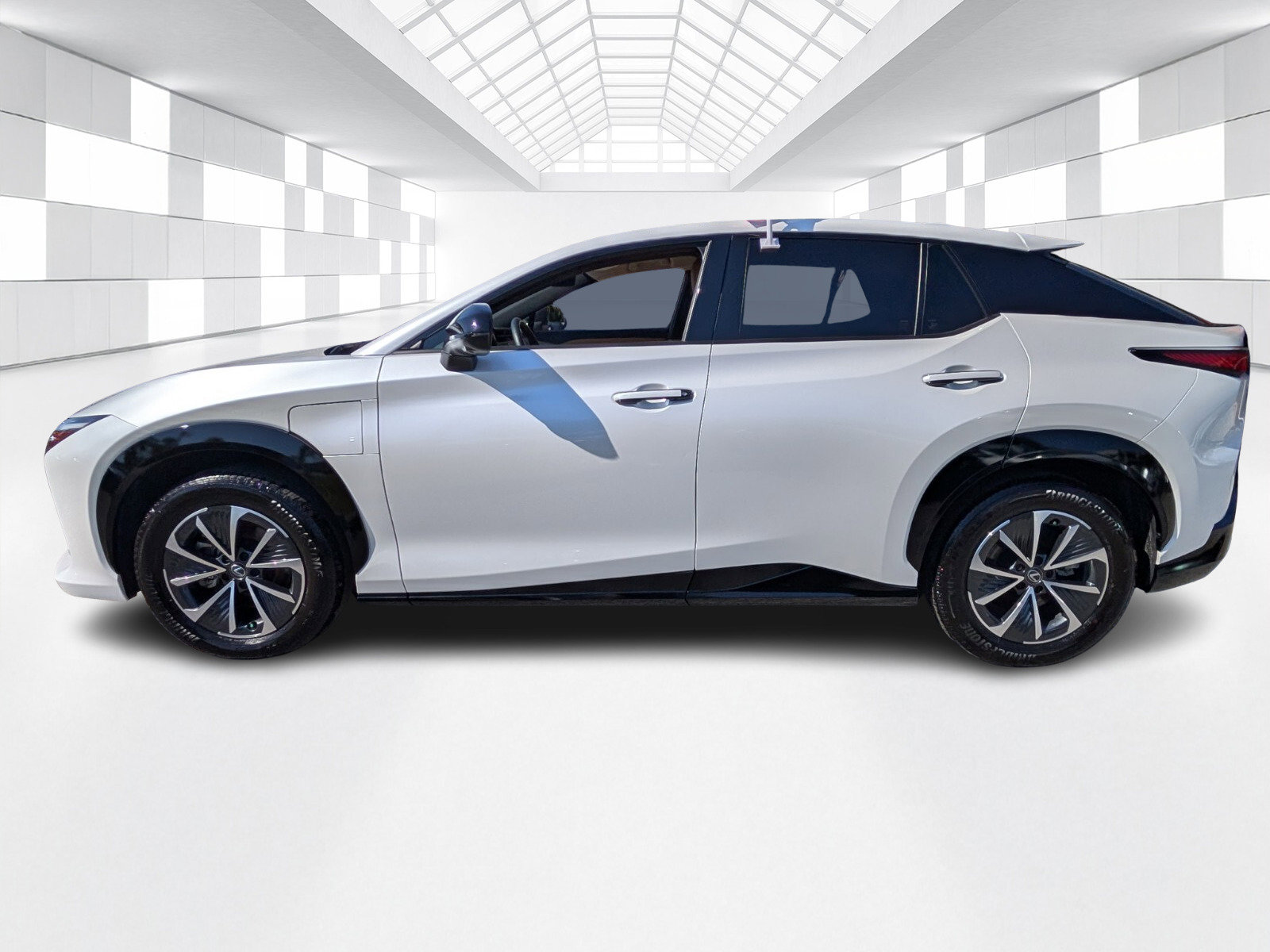 Used 2024 Lexus RZ 300e Premium image 4