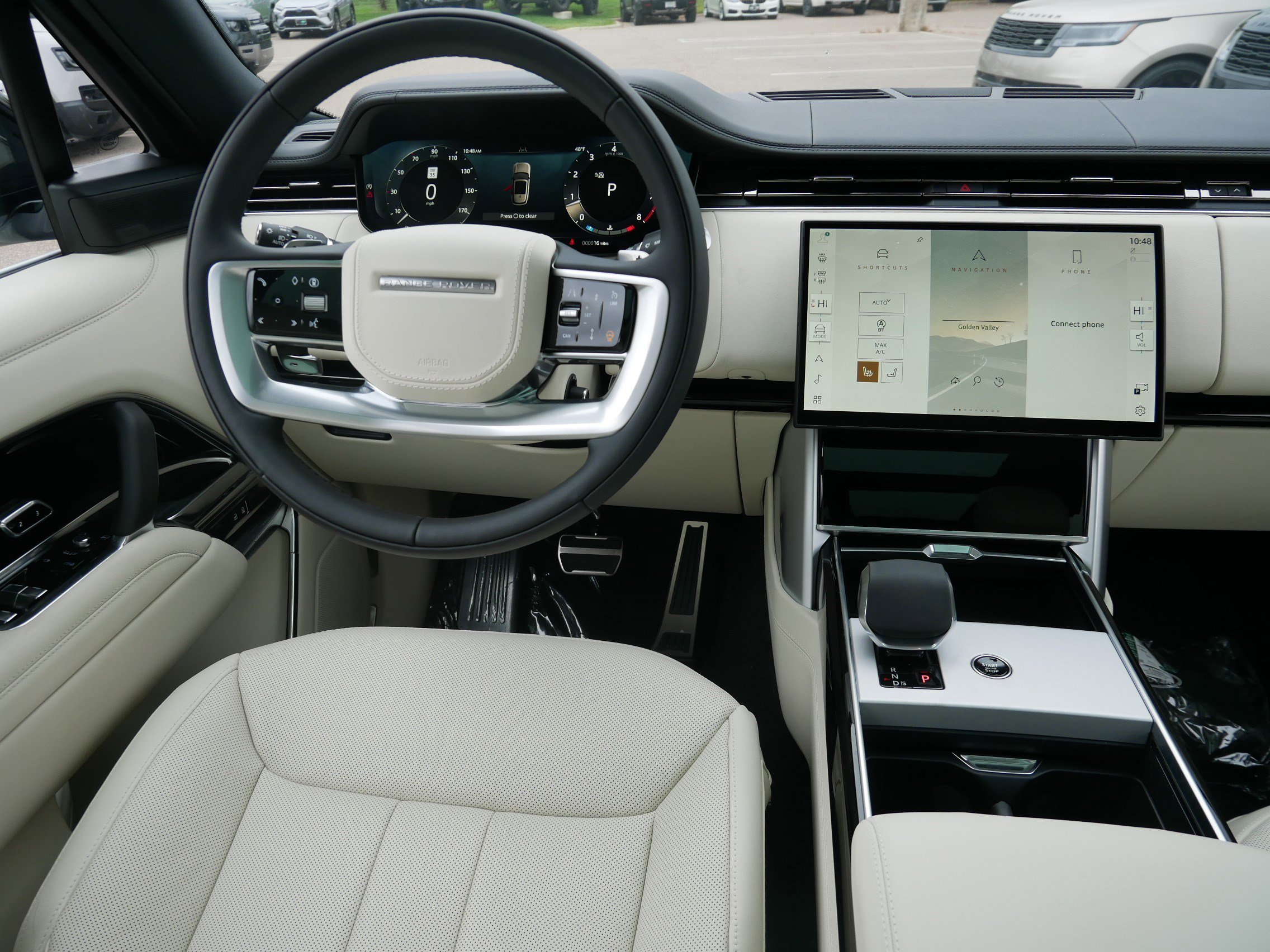 New 2025 Land Rover Range Rover SE image 9
