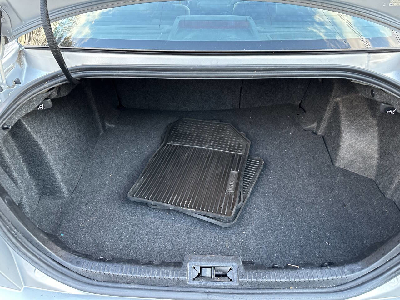 Used 2012 Lincoln MKZ AWD image 18