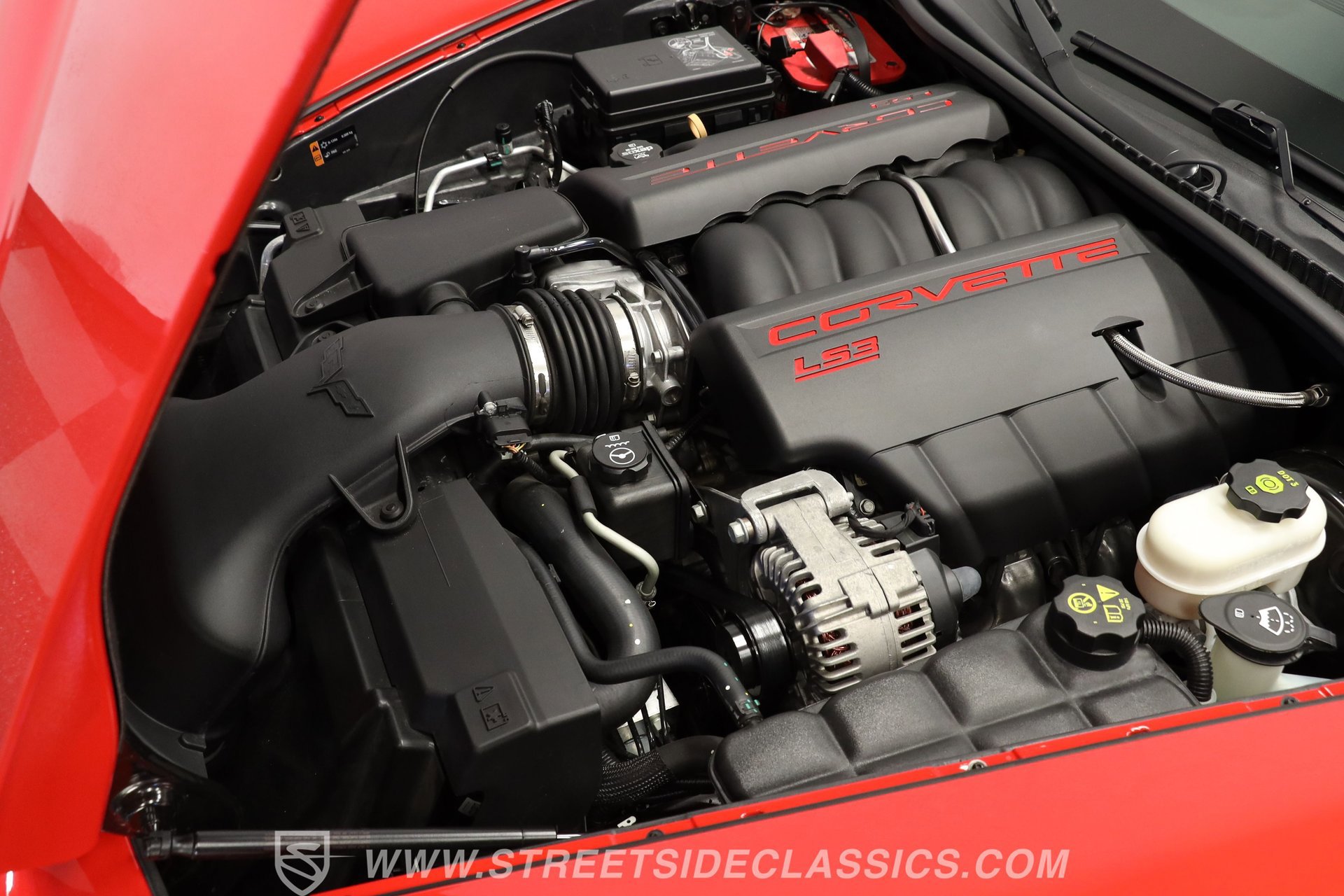 Used 2013 Chevrolet Corvette Grand Sport w/ 3LT Preferred Equipment Group image 3