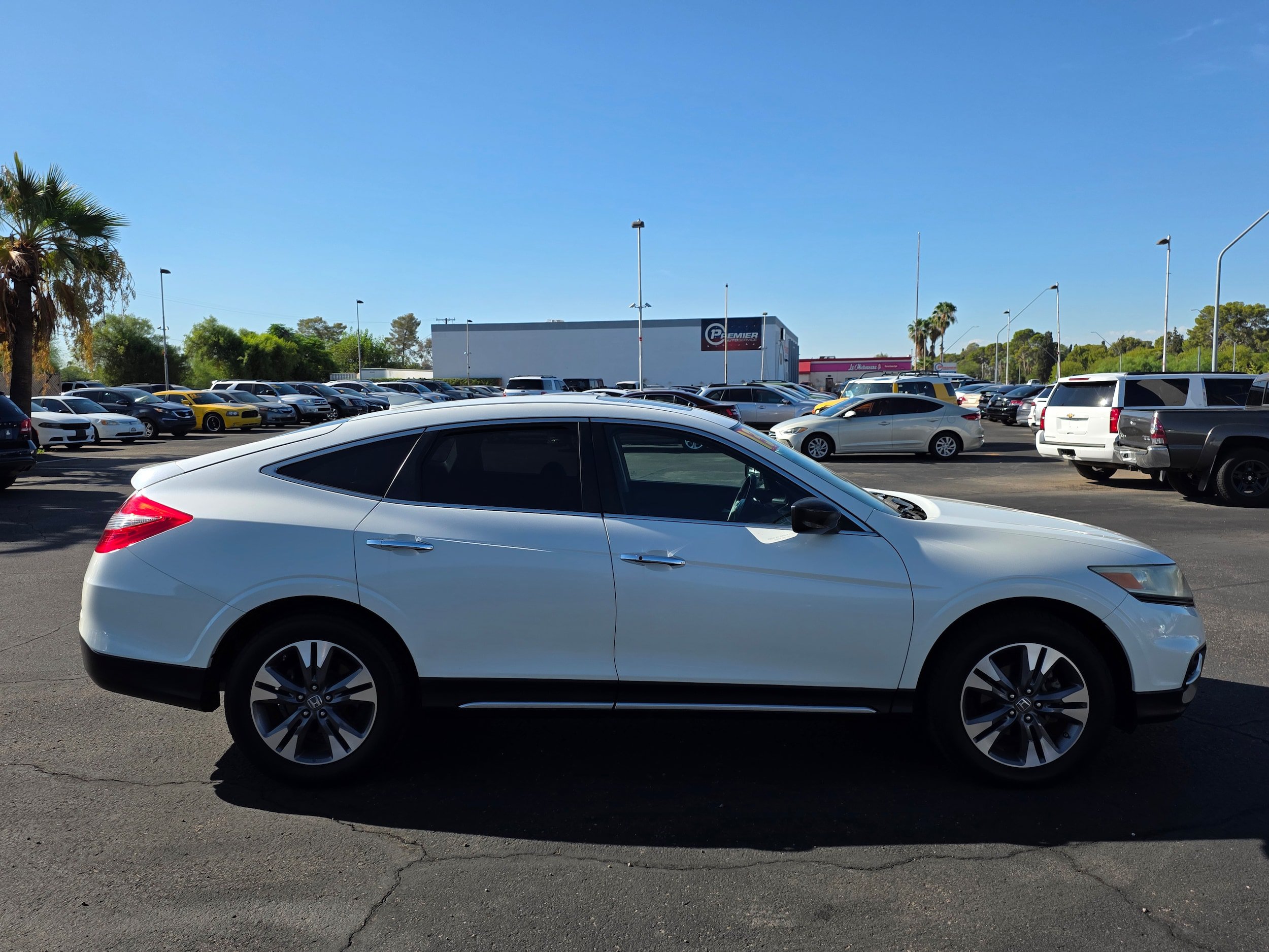Used 2013 Honda Crosstour EX image 6