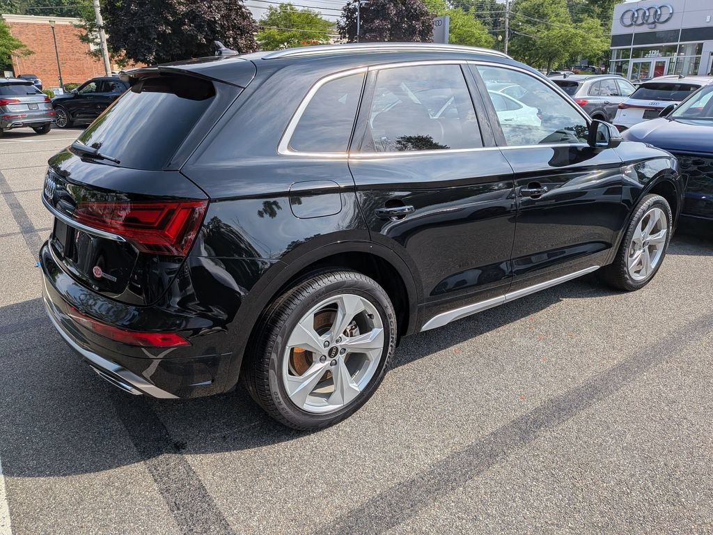 Used 2025 Audi Q5 2.0T Premium Plus w/ Premium Plus Package AWD/4WD image 3