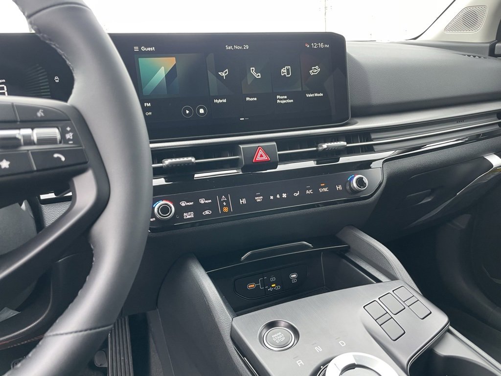 New 2026 Kia Sportage LX image 13