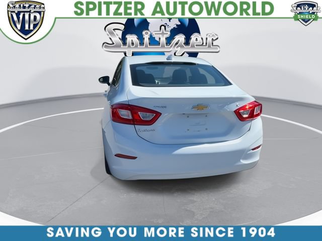 Used 2017 Chevrolet Cruze LT w/ Convenience Package FWD image 7