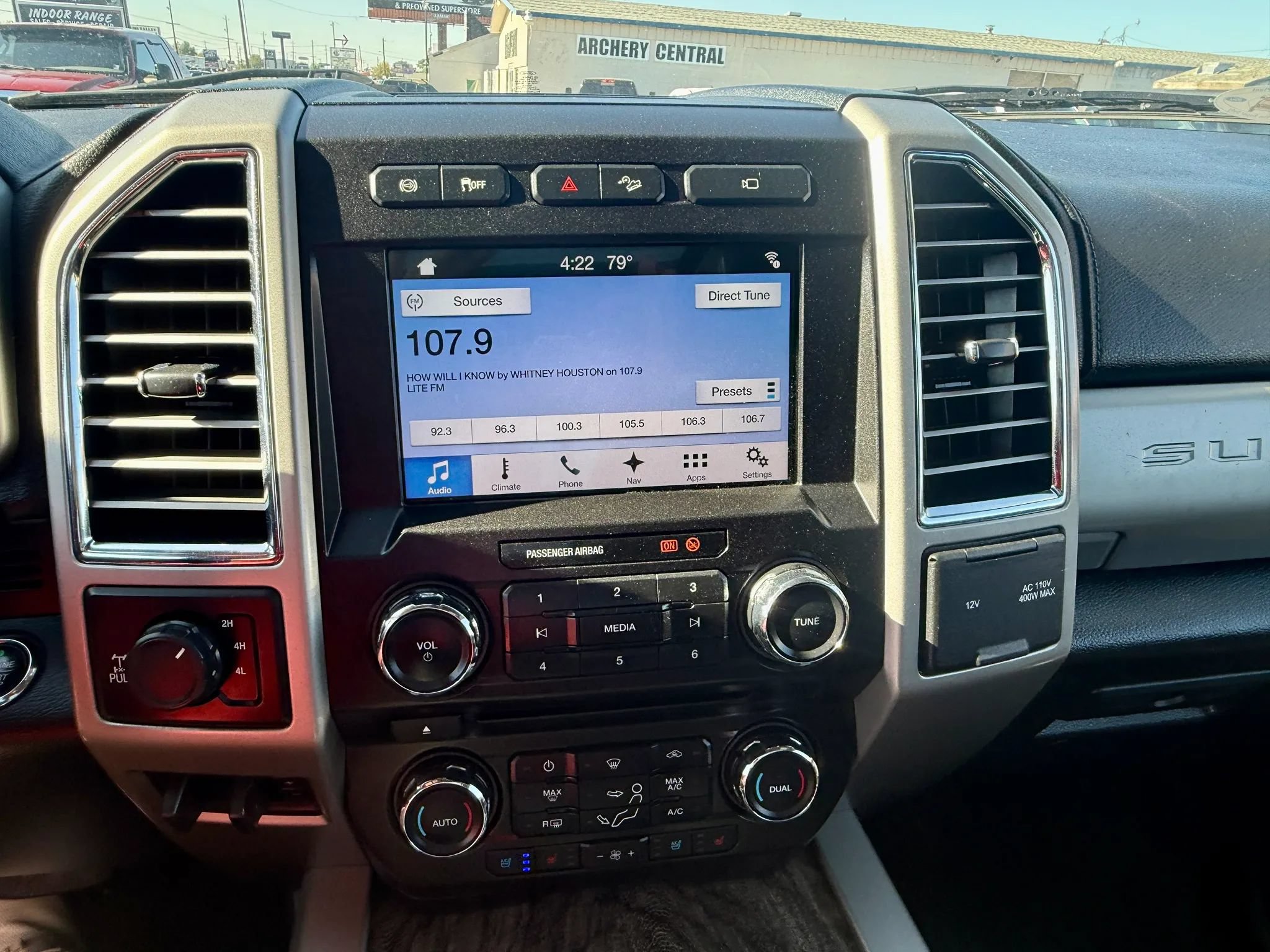 Used 2017 Ford F250 Lariat AWD/4WD image 12