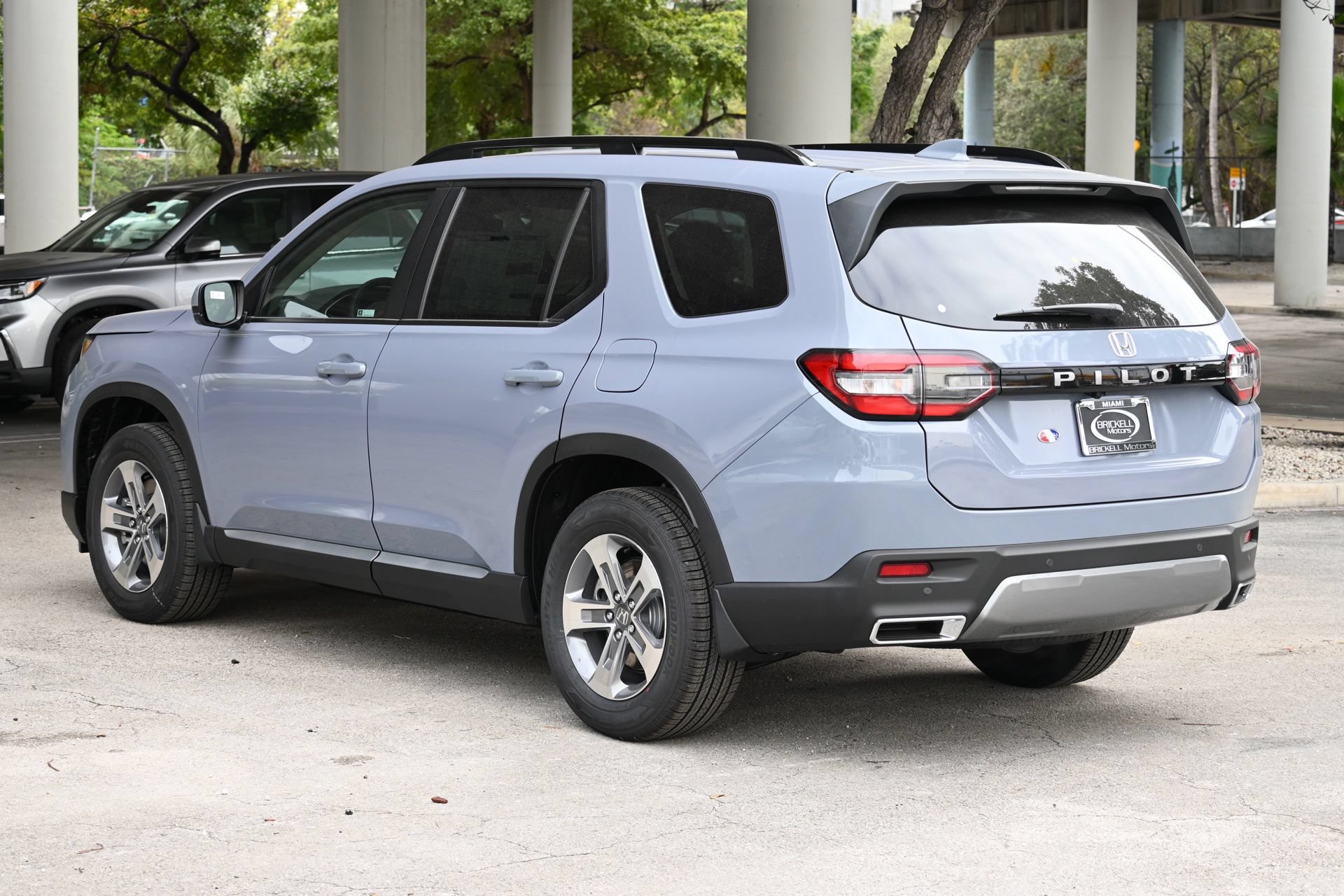 New 2026 Honda Pilot EX-L image 7