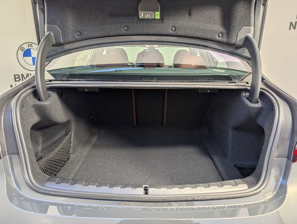 New 2026 BMW 330i xDrive 330i xDrive w/ M Sport Package image 19