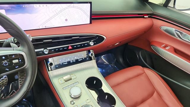 Used 2026 Genesis GV70 2.5T Sport Prestige image 44