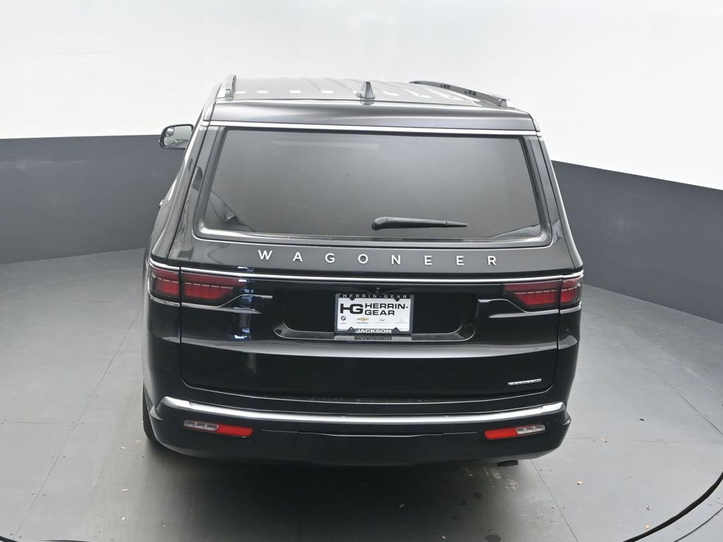 Used 2024 Jeep Wagoneer L Series II w/ Flexible Seating Group image 36