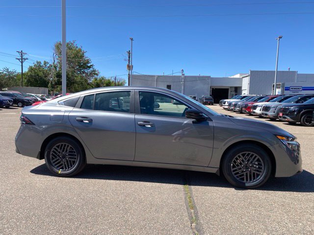 New 2027 Nissan Sentra SV w/ SV Convenience Package FWD image 6