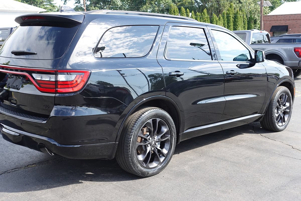 Used 2024 Dodge Durango R/T w/ Blacktop Package AWD/4WD image 12