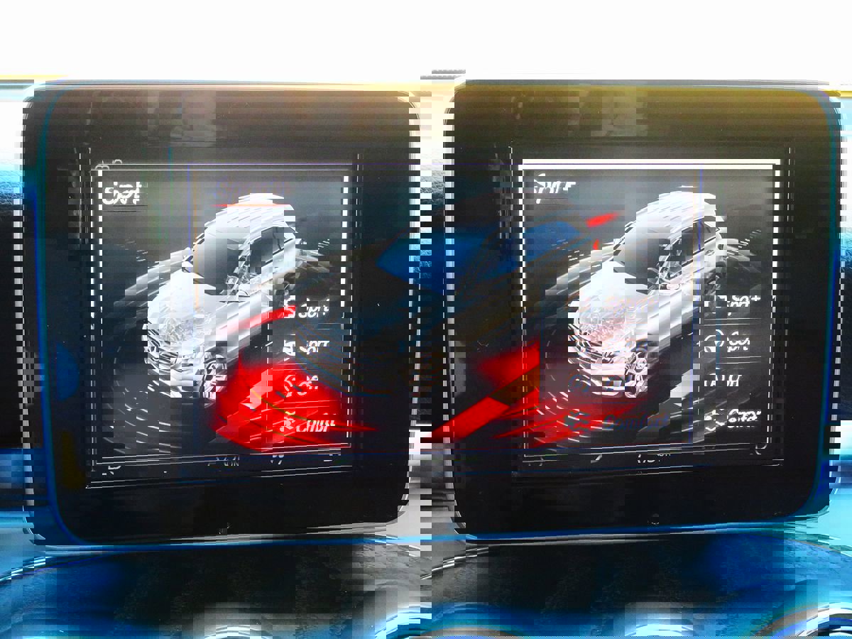 Used 2017 Mercedes-Benz GLC 300 image 29