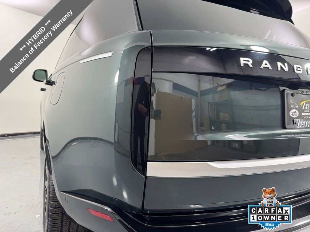 Used 2025 Land Rover Range Rover Autobiography AWD/4WD image 8