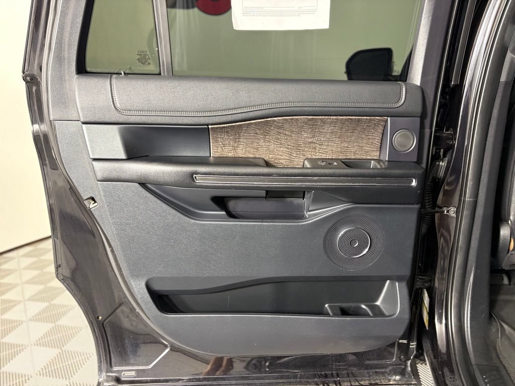 Used 2021 Ford Expedition Max Limited RWD image 50