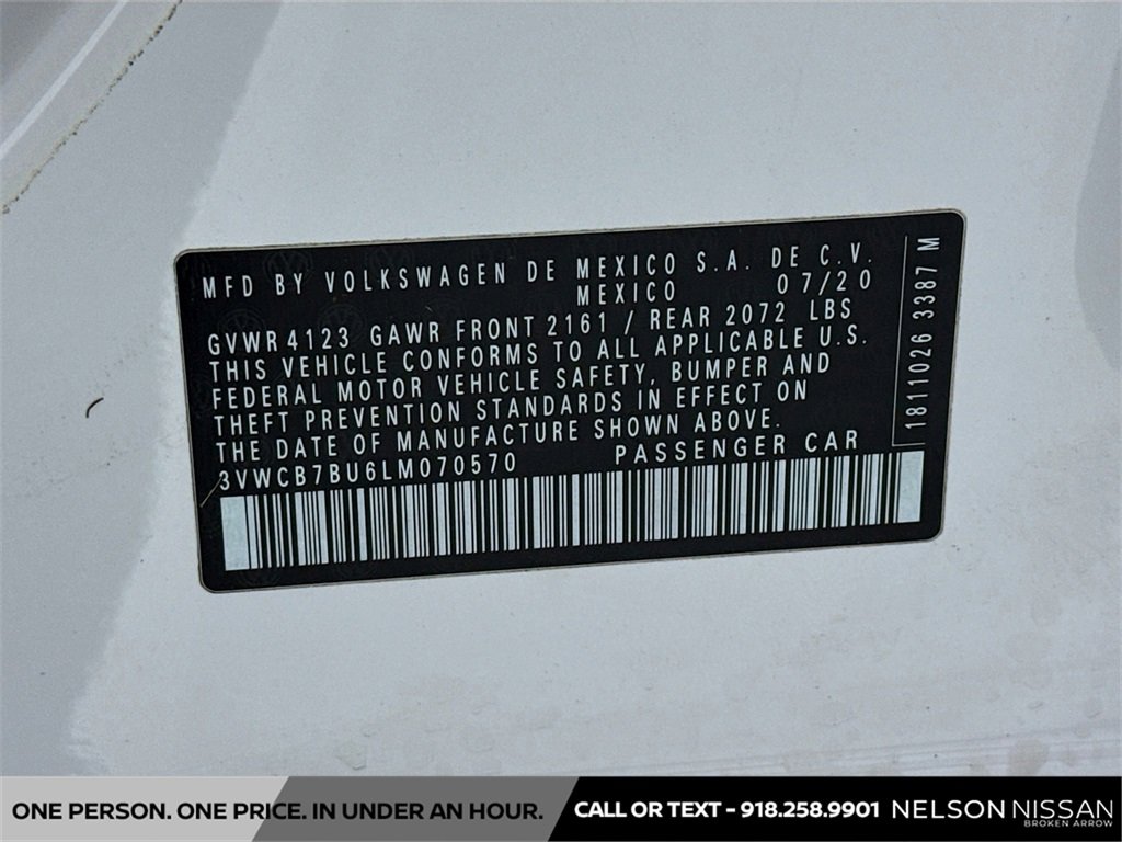 Used 2020 Volkswagen Jetta SE w/ SE Cold Weather Package image 32