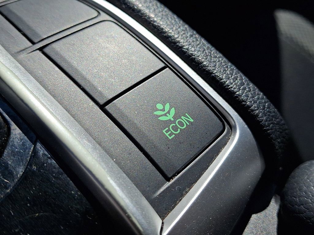 Used 2019 Honda Civic Sport image 25