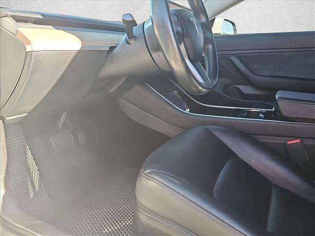 Used 2019 Tesla Model 3 Long Range image 10