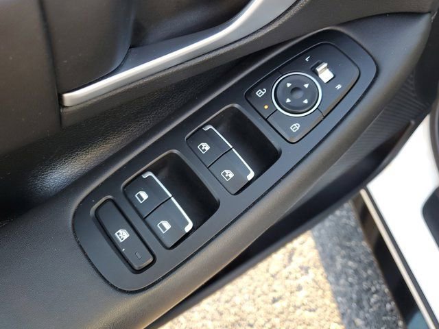 Used 2025 Hyundai Sonata SEL image 15