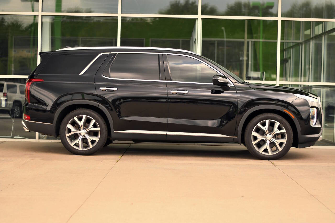 Used 2022 Hyundai Palisade SEL w/ 8P Bench Seat Package image 8