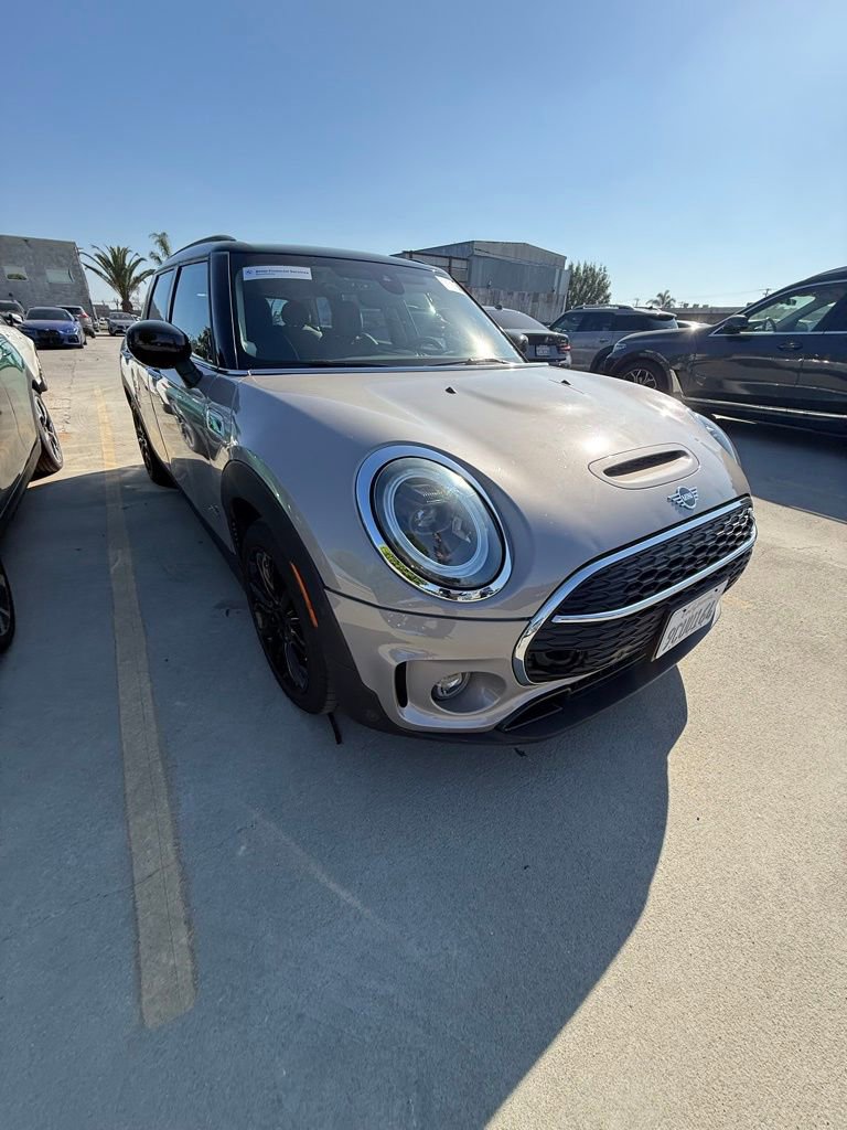 Used 2023 MINI Cooper Clubman S w/ Driver Assistance Package image 3