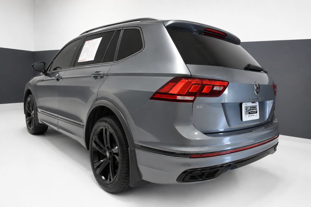 Used 2023 Volkswagen Tiguan SE R-Line FWD image 3