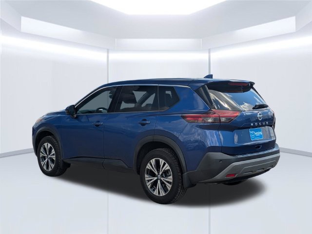 Used 2021 Nissan Rogue SV FWD image 3