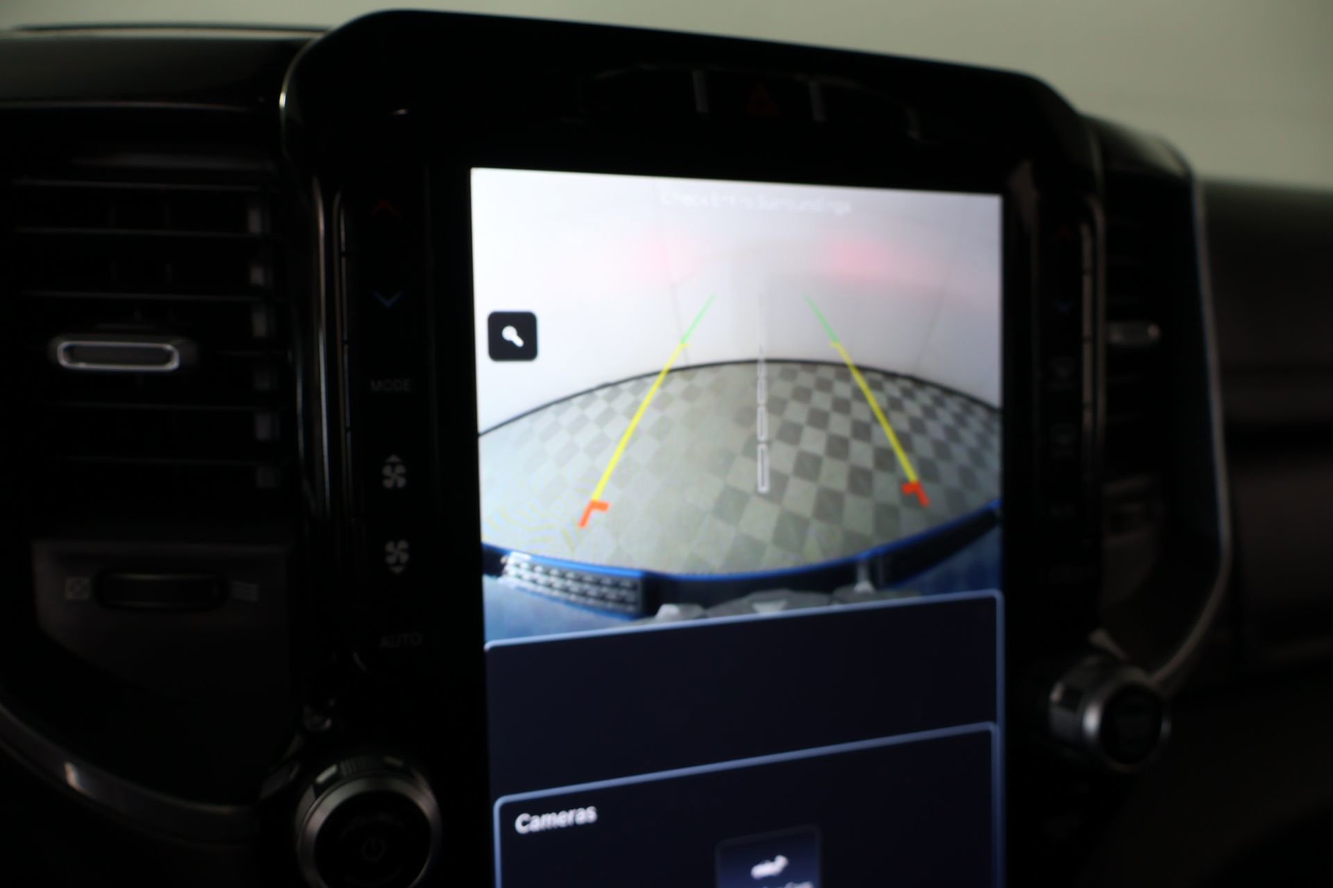 Used 2022 RAM 1500 Laramie w/ Sport Appearance Package AWD/4WD image 6