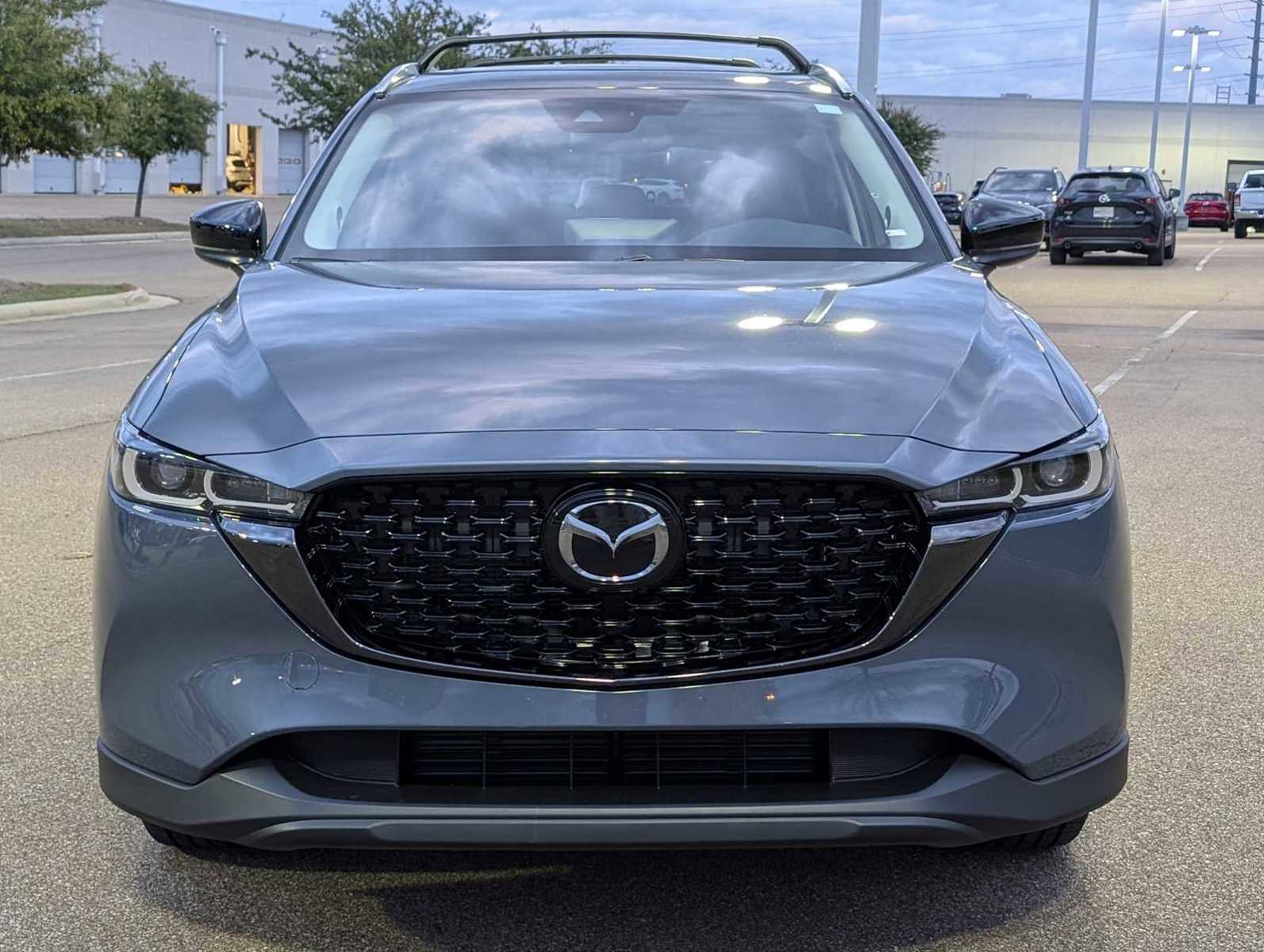 Used 2024 MAZDA CX-5 Carbon Edition image 2