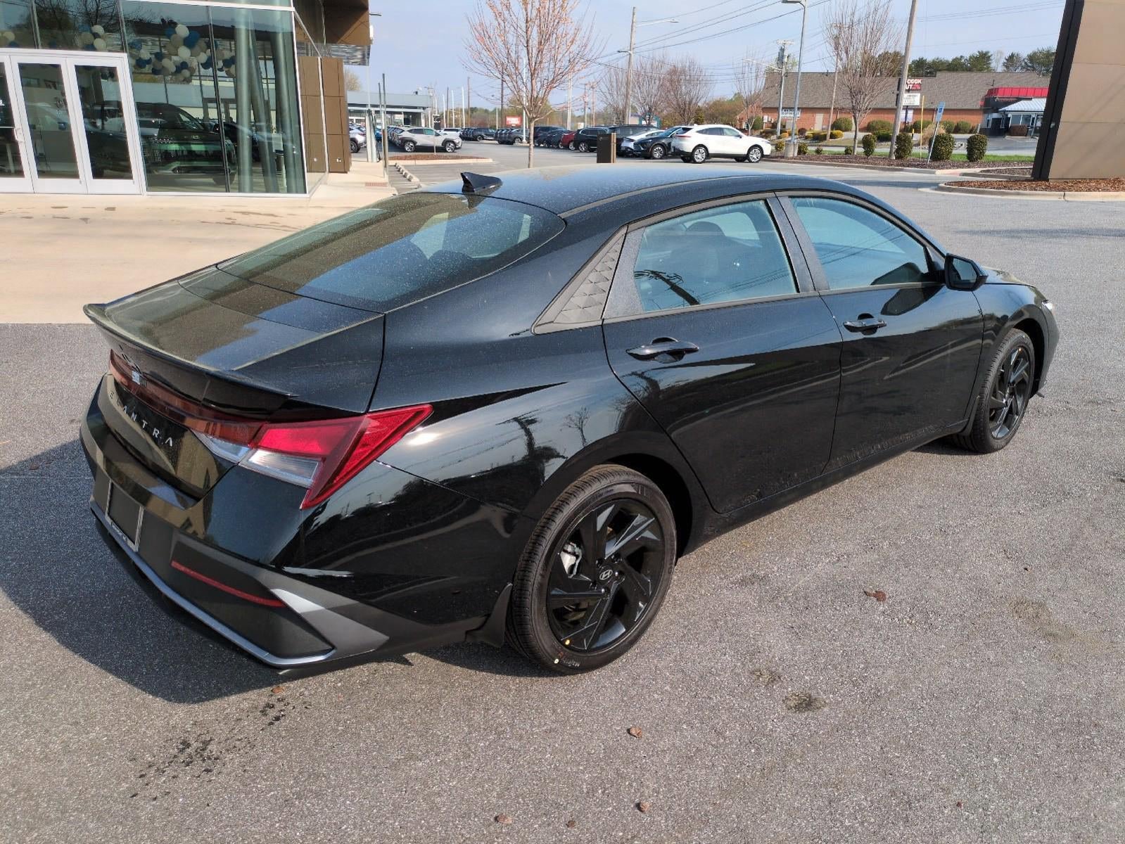 New 2026 Hyundai Elantra Sport FWD image 42