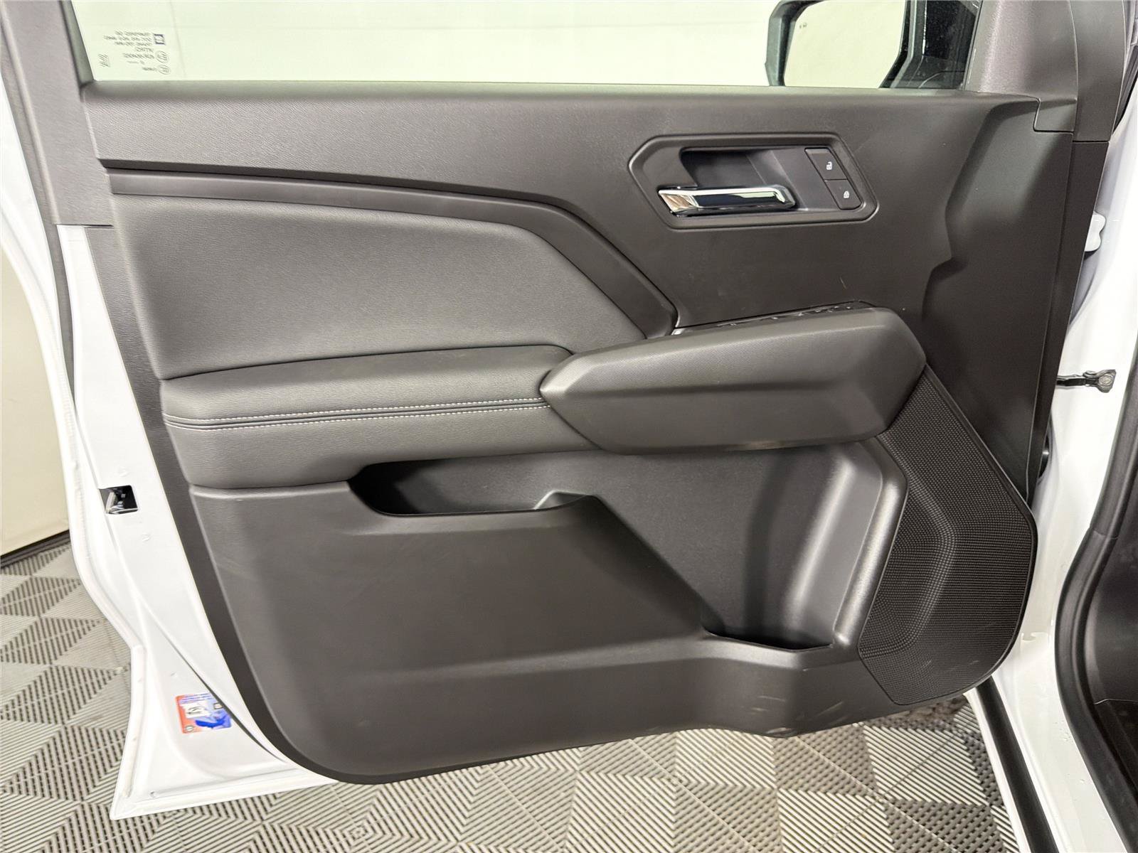 New 2026 GMC Canyon Elevation RWD image 8