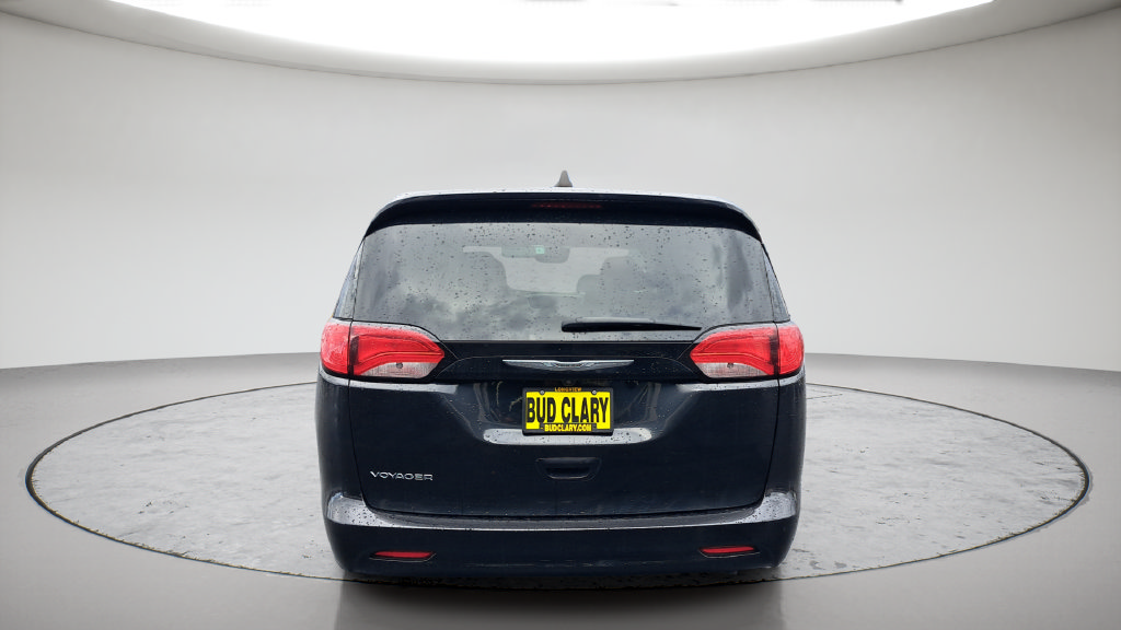 Used 2023 Chrysler Voyager LX FWD image 16