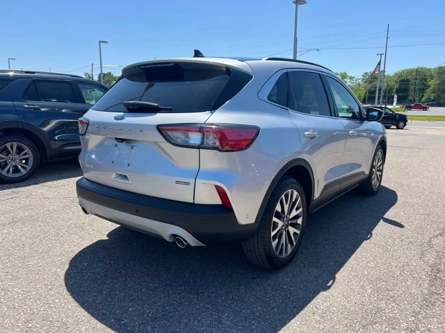 Certified 2020 Ford Escape Titanium AWD/4WD image 4