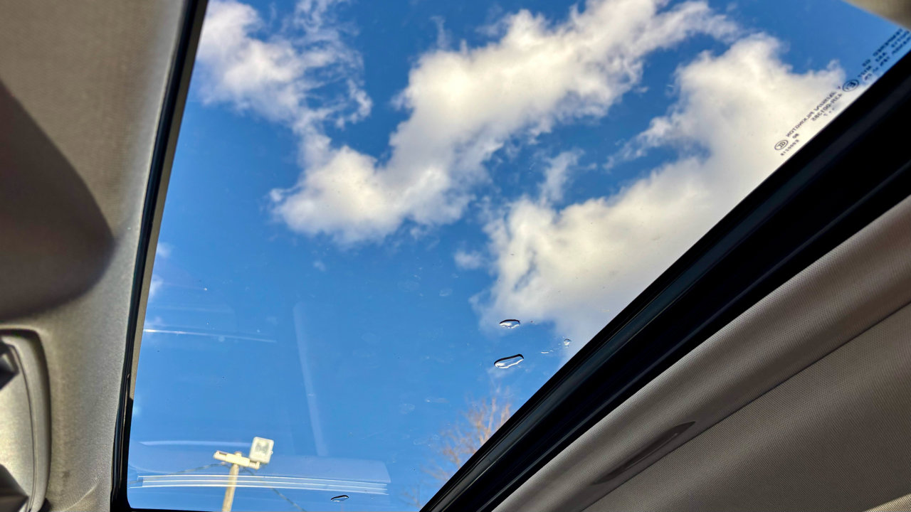 Used 2017 Cadillac Escalade Luxury image 29