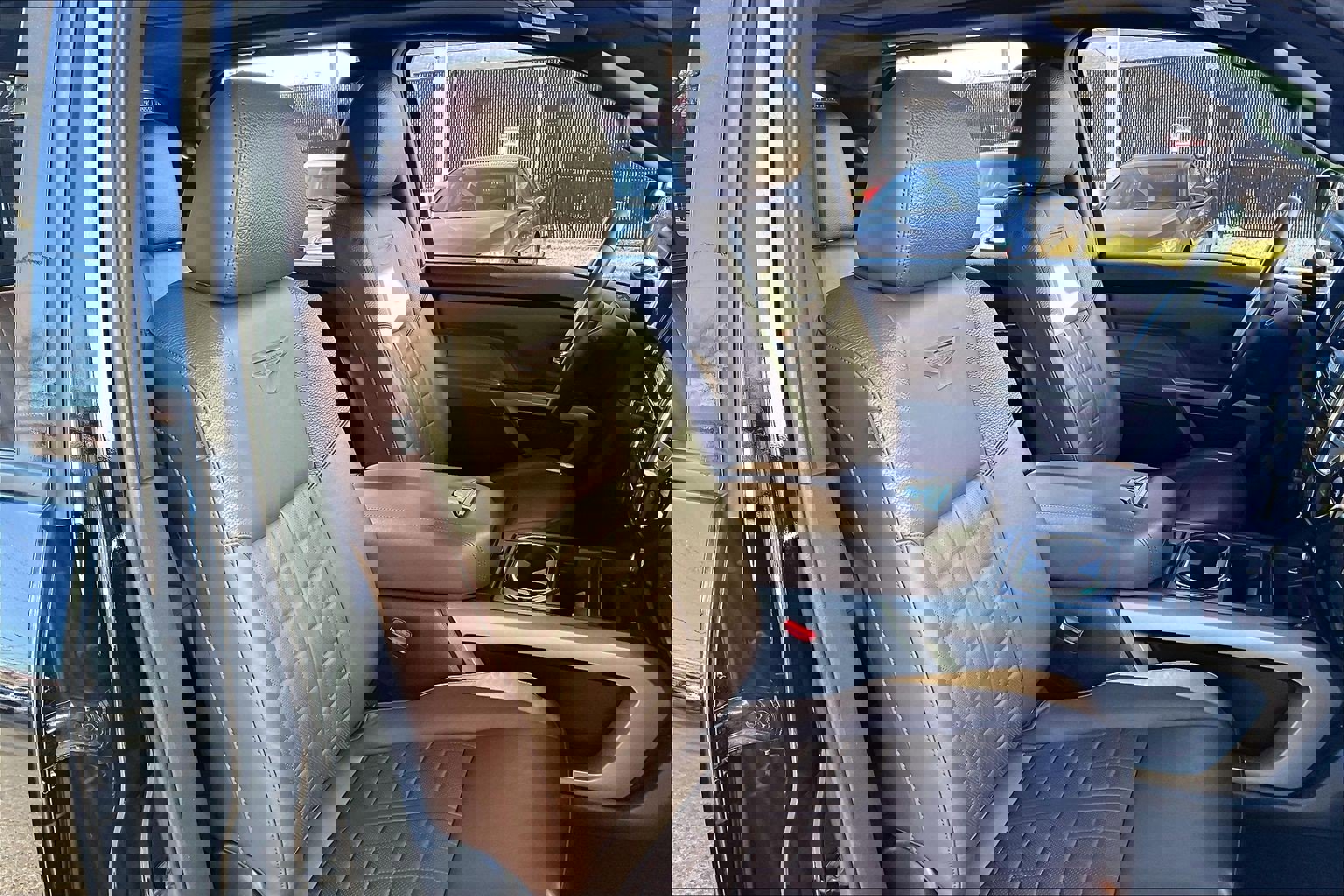 Used 2022 Nissan Titan Platinum Reserve w/ Moonroof Package image 9