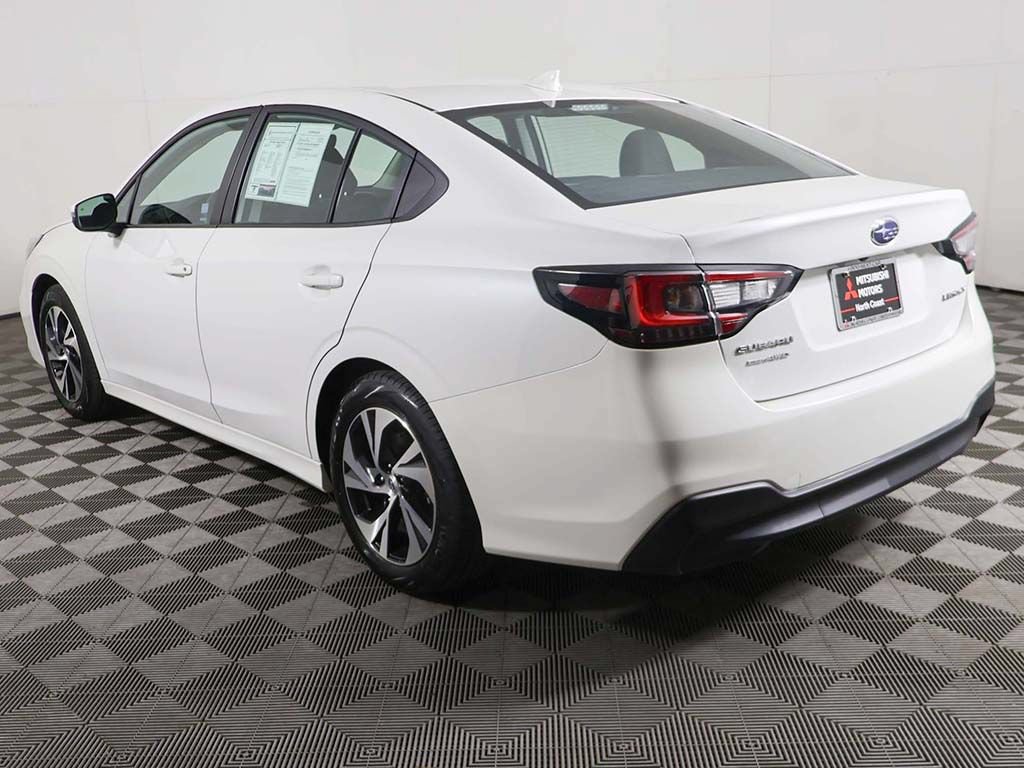 Used 2024 Subaru Legacy Premium AWD/4WD image 8