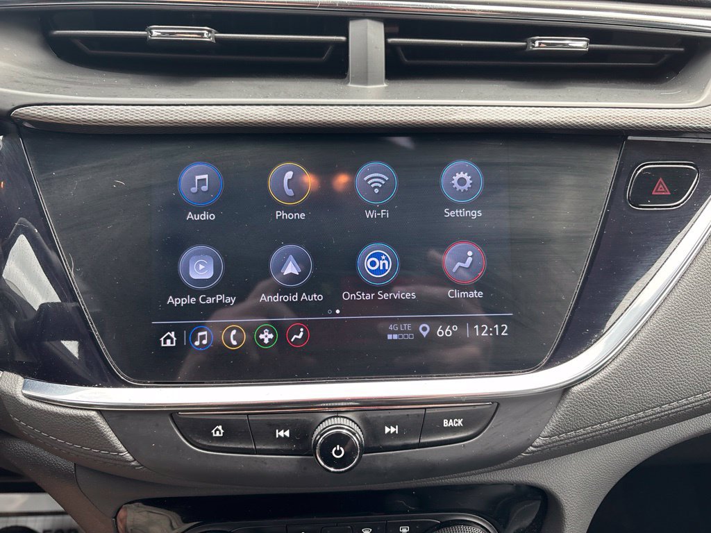 Used 2023 Buick Encore GX Essence w/ Experience Buick Package FWD image 19