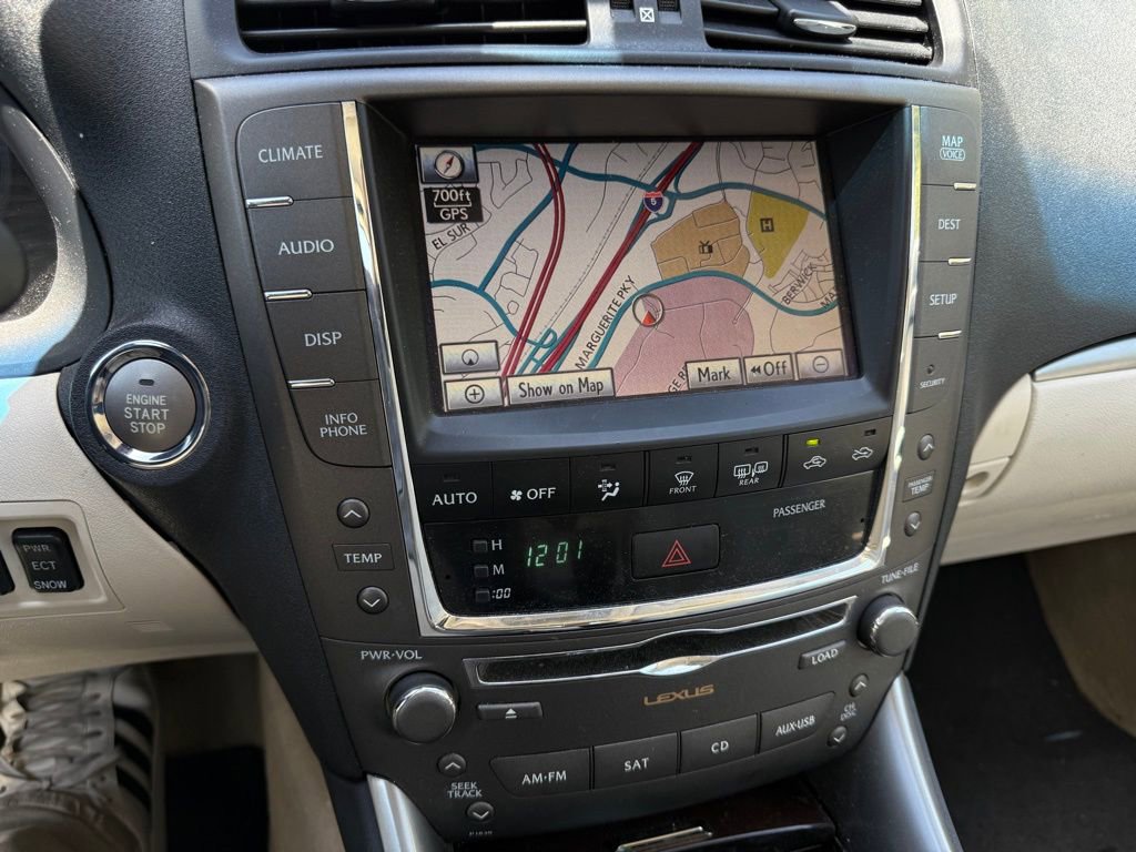 Used 2011 Lexus IS 250C RWD image 12