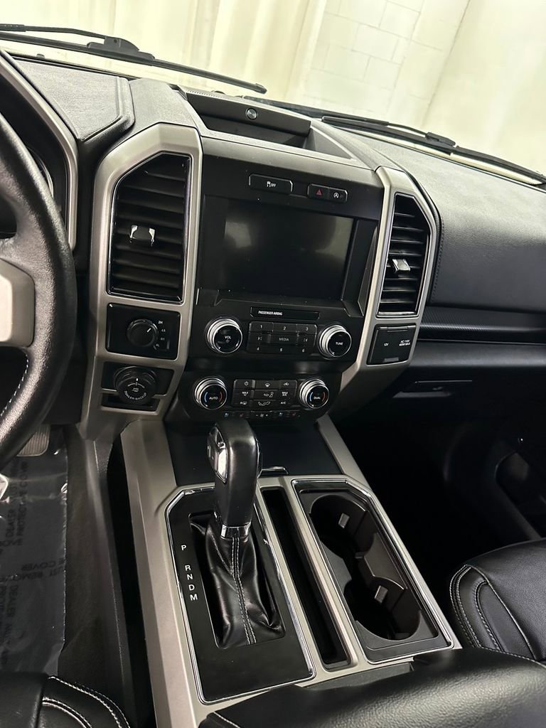 Used 2019 Ford F150 Lariat w/ Equipment Group 502A Luxury image 16