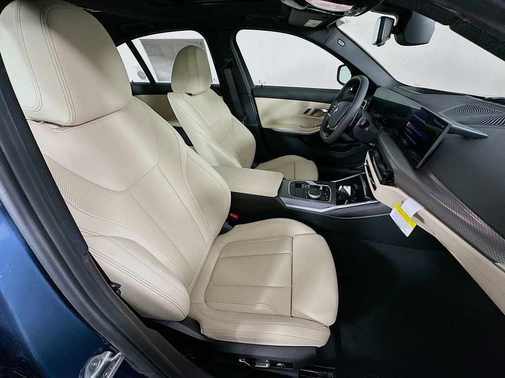 New 2026 BMW 330i xDrive Sedan w/ Premium Package image 36