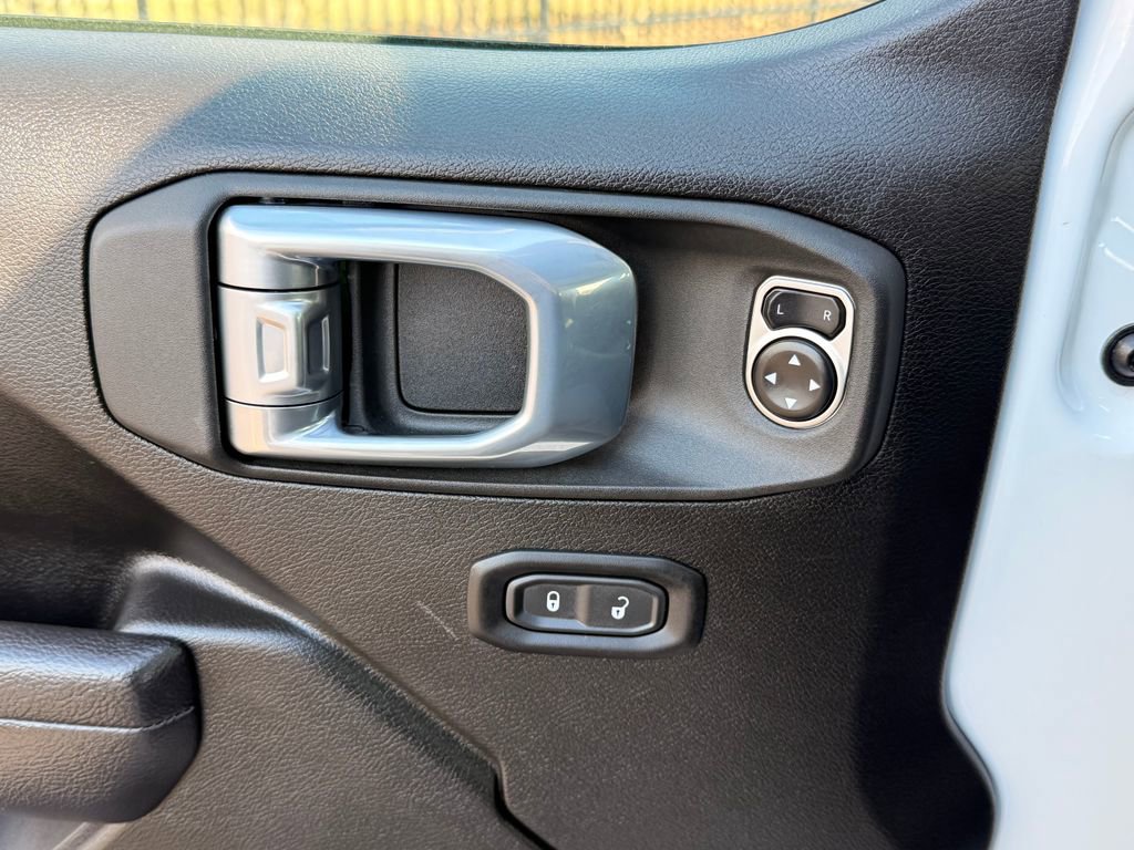 Used 2024 Jeep Wrangler Sport S image 20