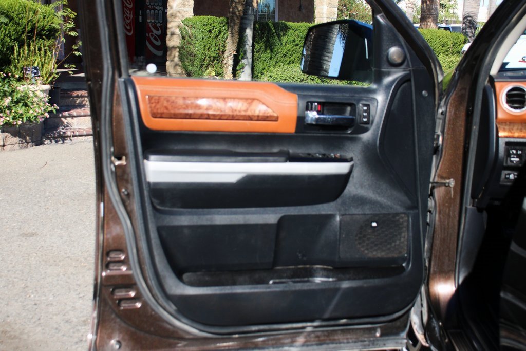 Used 2018 Toyota Tundra 1794 Edition image 15