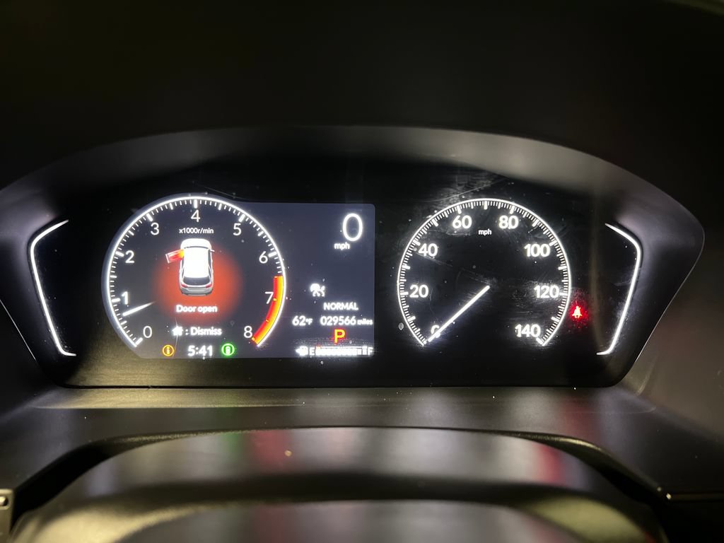 Used 2025 Honda Pilot TrailSport image 20