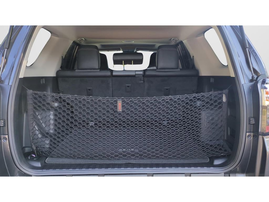 Used 2023 Toyota 4Runner SR5 Premium w/ Moonroof Package AWD/4WD image 9