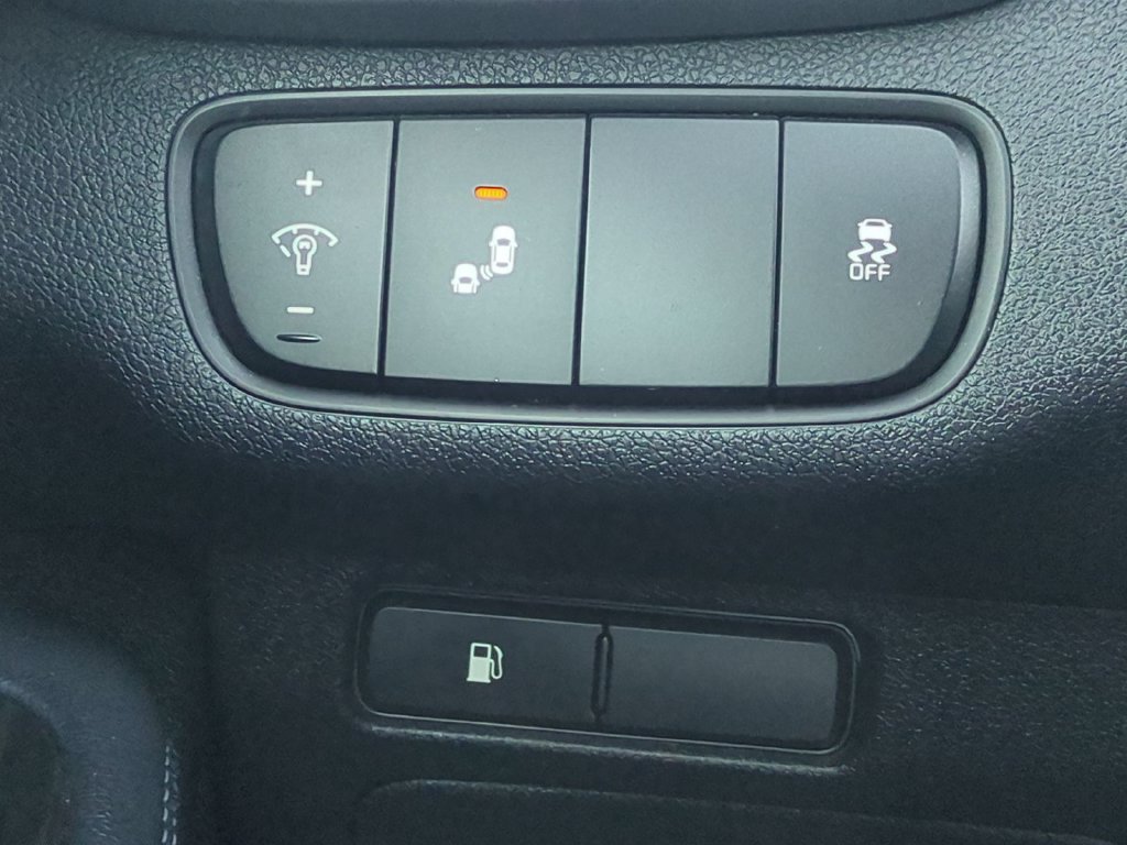 Used 2019 Kia Sorento FWD image 23