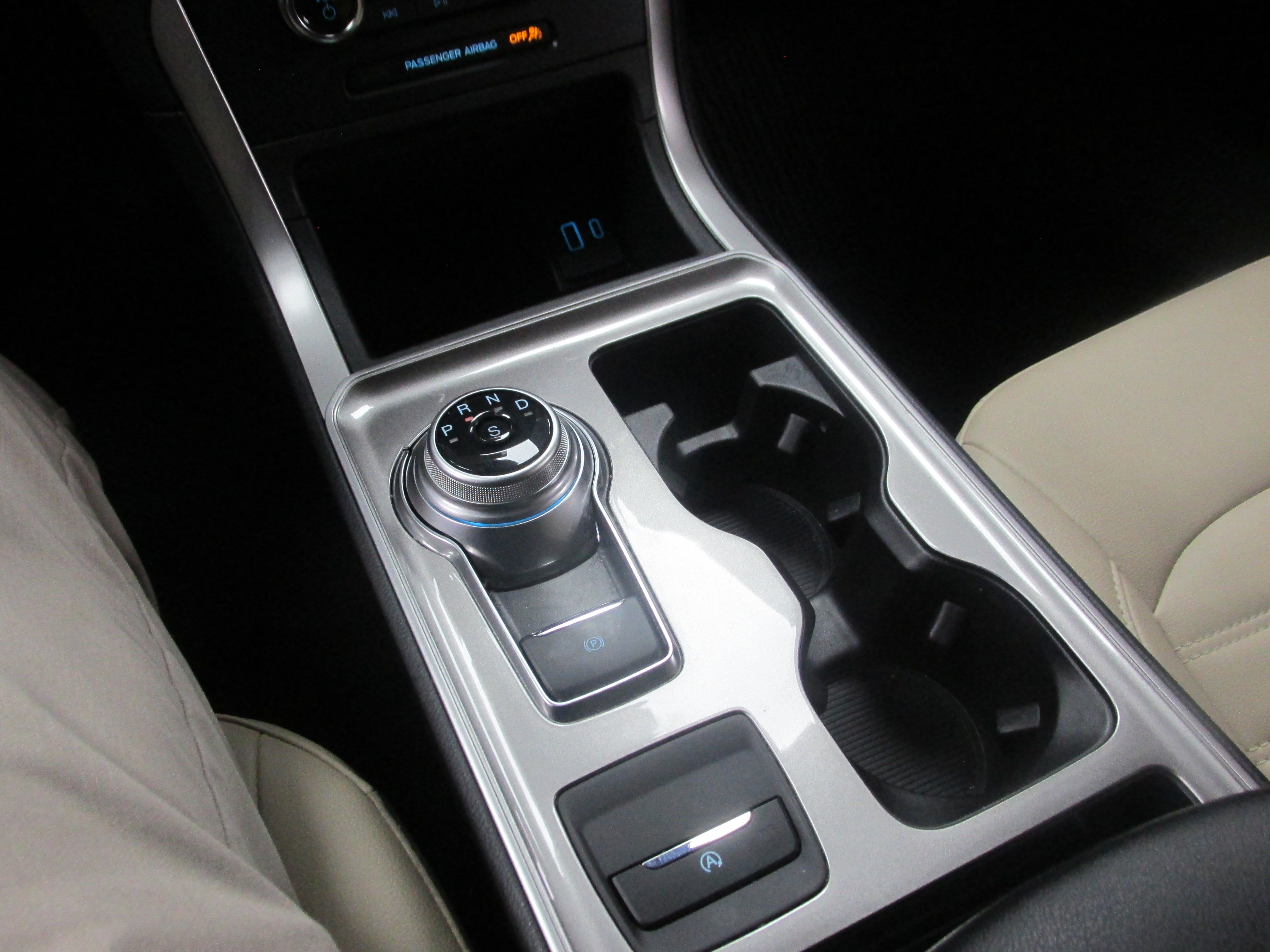 Used 2023 Ford Edge SEL w/ Convenience Package AWD/4WD image 40