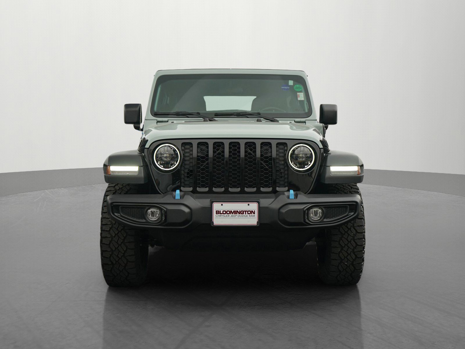 Used 2023 Jeep Wrangler Unlimited w/ Cold Weather Group image 2