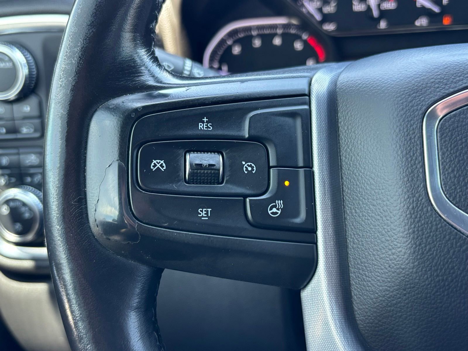 Used 2021 GMC Sierra 1500 Elevation w/ Preferred Package AWD/4WD image 24