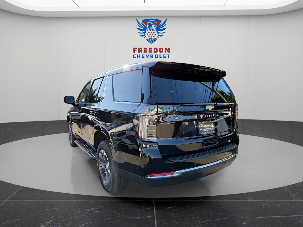 New 2027 Chevrolet Traverse LT w/ Sun and Wheel Package AWD/4WD image 4