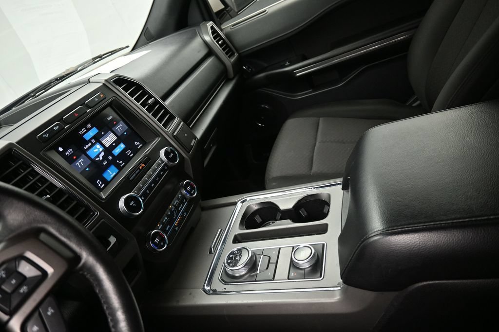 Used 2019 Ford Expedition Max XLT w/ Cargo Package AWD/4WD image 18
